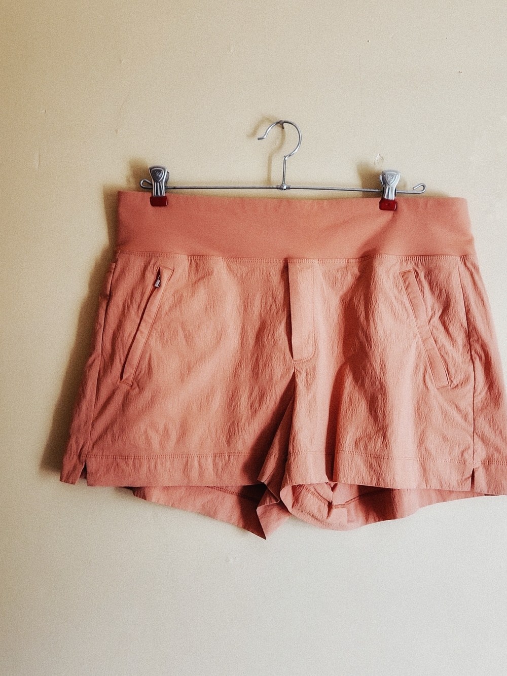 Athleta Women's Trekkie Coral Athletic Shorts